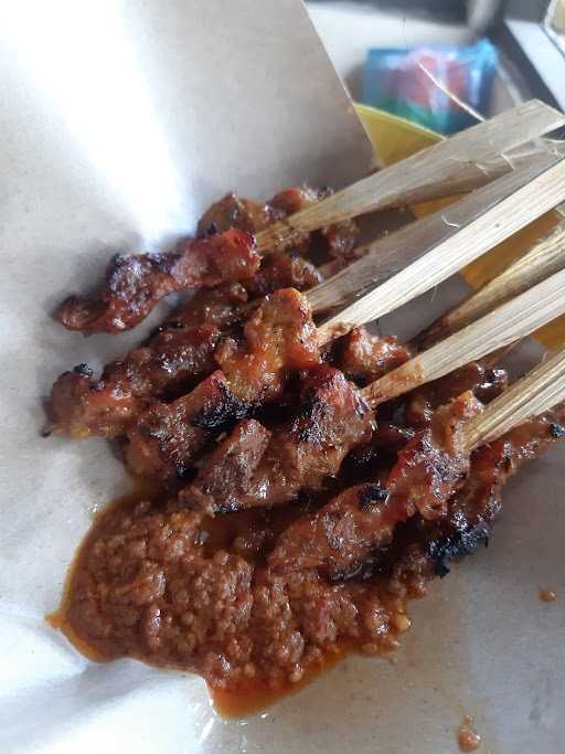 Sate Babi Pattimura 3