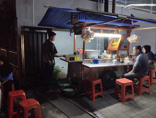 Soto Ayam Depan Kisel 5