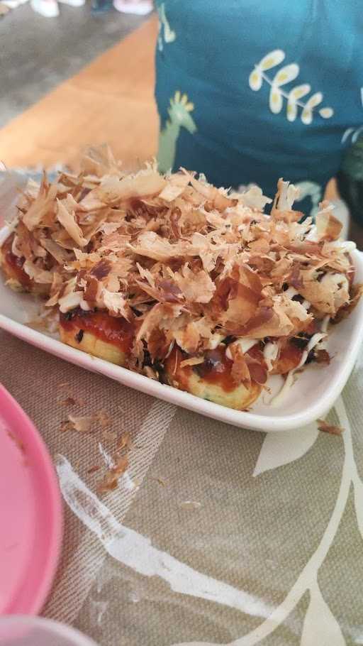 Totsuzen Takoyaki 3