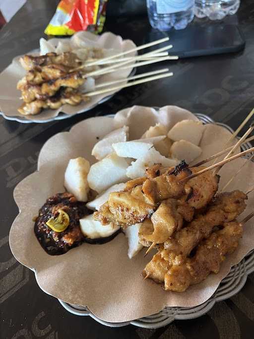 Warung Putu Sate Ikan 2