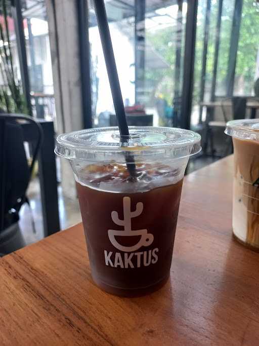 Kaktus Coffee Place 10