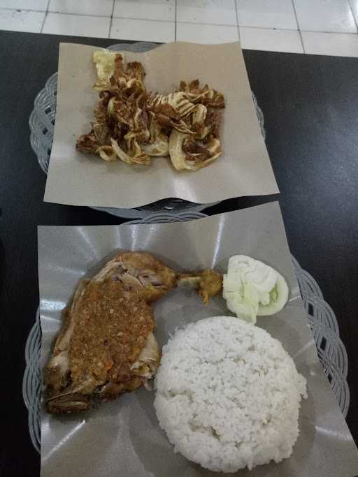 Ayam Gepuk Pak Gembus Babarsari 6