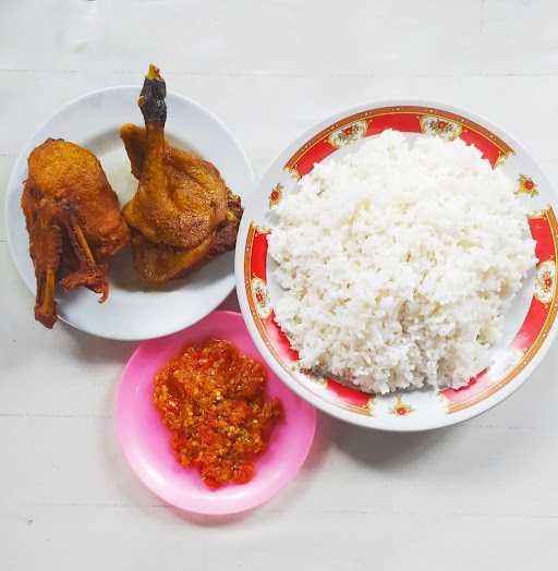 Ayam Goreng Lesehan Pak Din 8