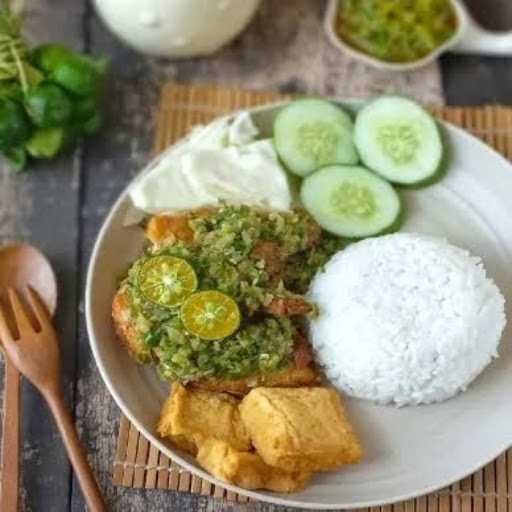 Ayam Penyet Sambal. Ijo 3