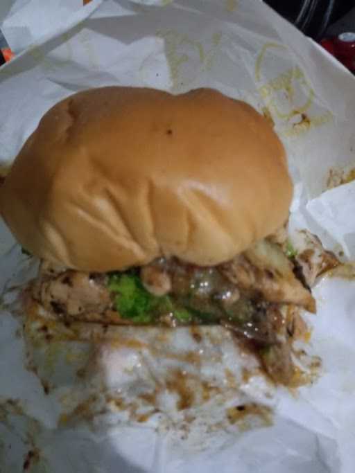 Burgerax Selokan Mataram 6