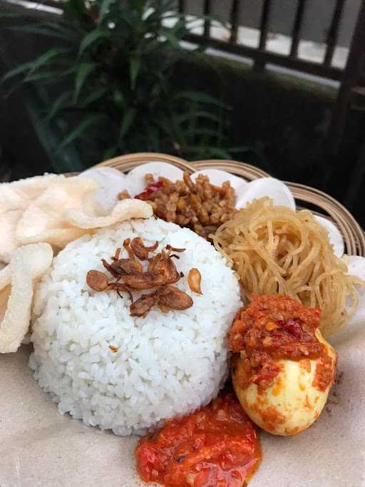 Nasi Uduk Family 1