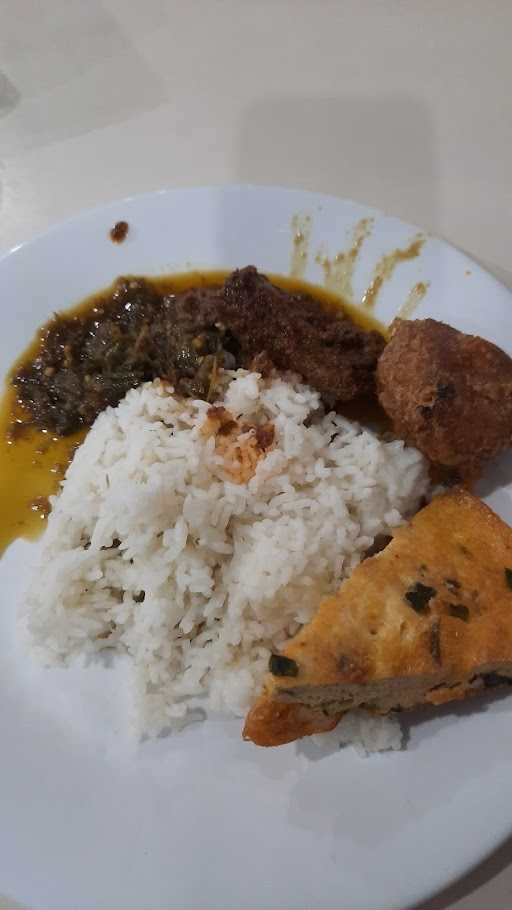 Rumah Makan Buyung Upik 8