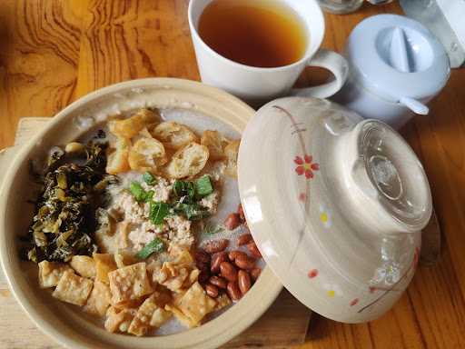 Sejati Bakmi Dan Bubur 3