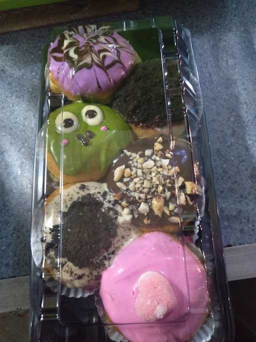 Lidya Donat 2