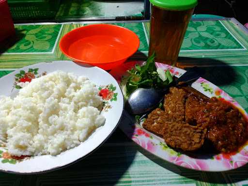 Sea Food Nasi Bebek Tempe Penyet 9