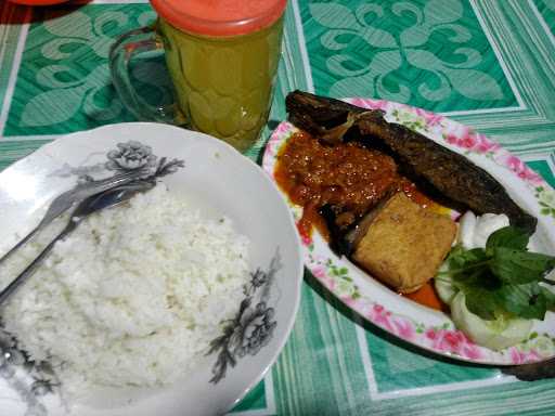 Sea Food Nasi Bebek Tempe Penyet 1