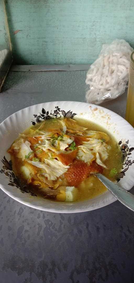 Soto Ayam H Sholikhan (Warung) 9