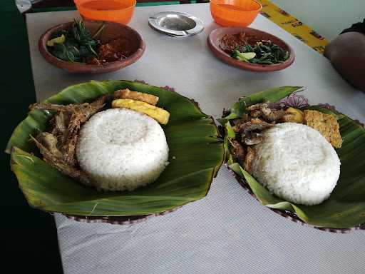 Warung Lesehan Barokah 1