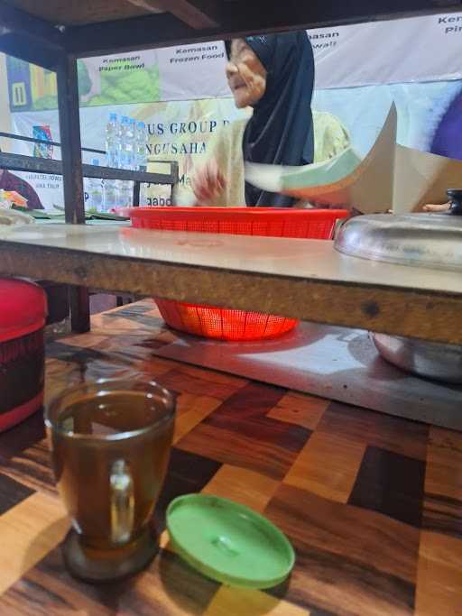 Warung Mak Sri / Mbak Yul 3