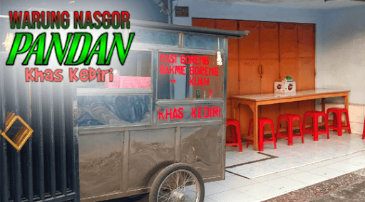 Warung Nasgor Pandan Khas Kediri 3