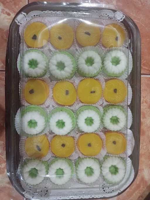 Kharisma Kue 9