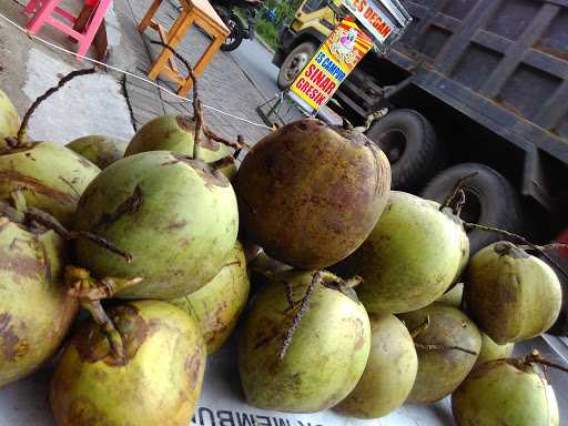 Kedai Es Campur Sinar Gresik Bangzay 7