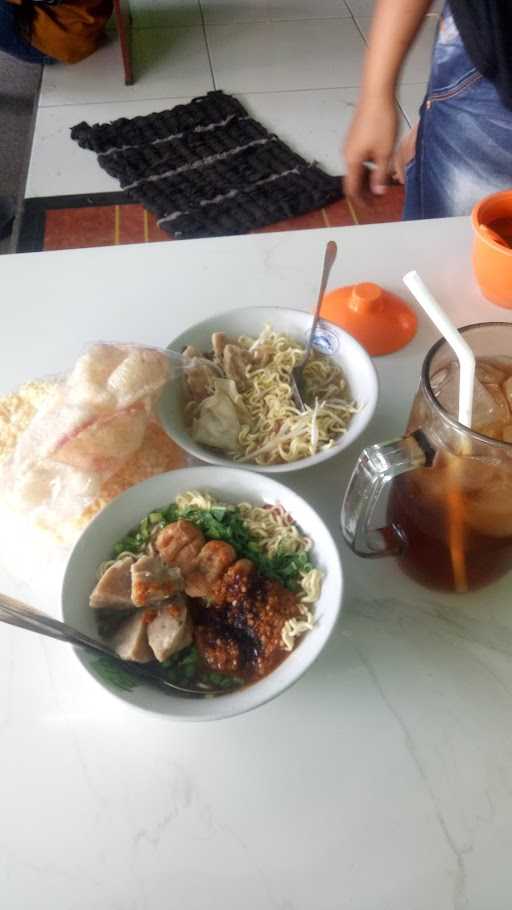 Bakso. Q 3