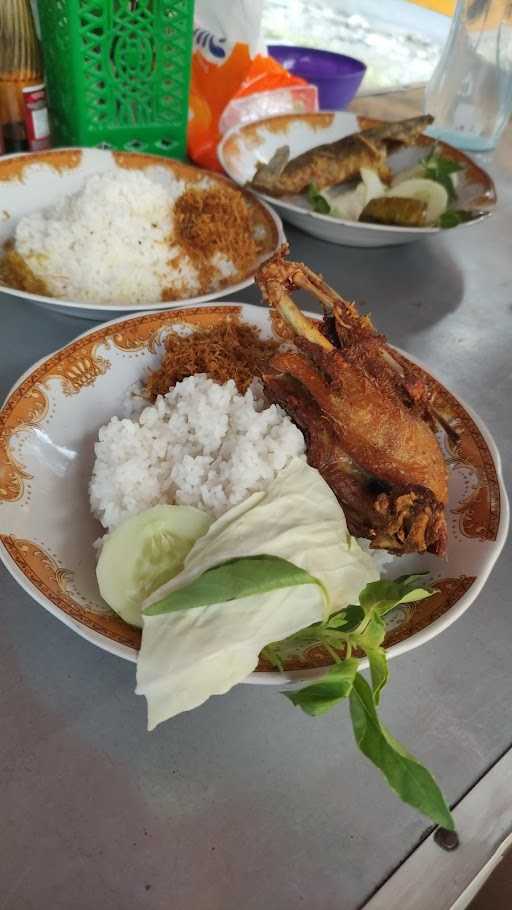 Bebek Goreng Purnama 1