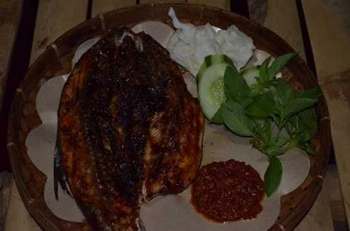 Ikan Bakar Dumor 6