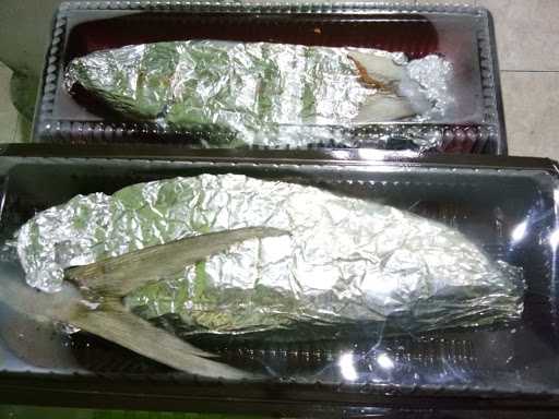 Ikan Bakar Dumor 10