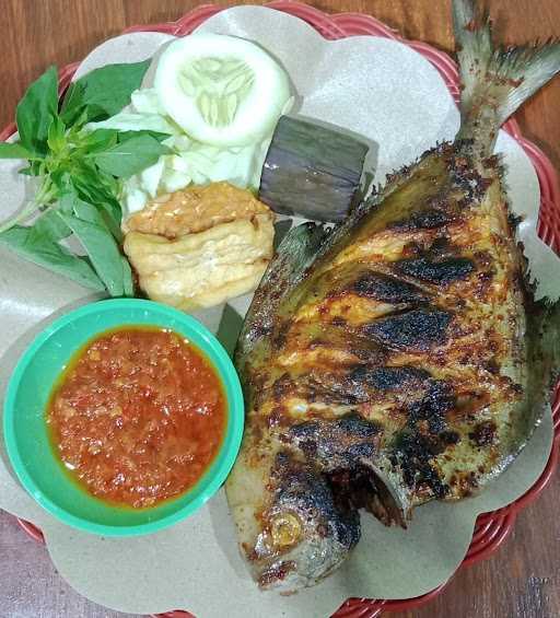 Warung Restu Ibu 5