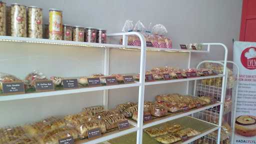 Lily Bakery 5