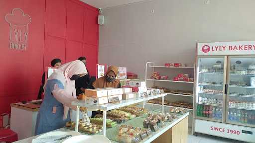 Lily Bakery 6