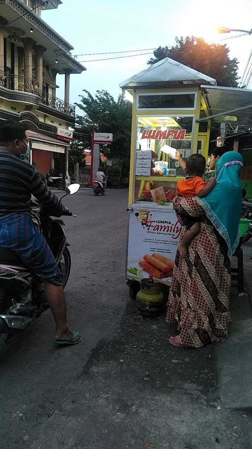 Lumpia Family Khas Semarang 2