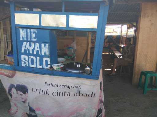 Mie Ayam Bakso Solo Mas Iyond 2