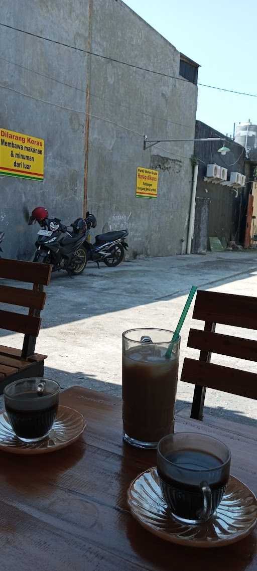 Warkop 200 (Warung Kopi) 10