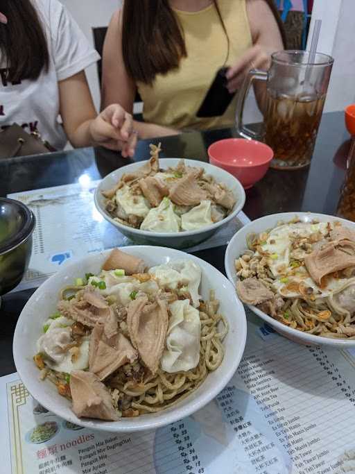 Depot Pangsit Mie Babat Kembang Jepun 8