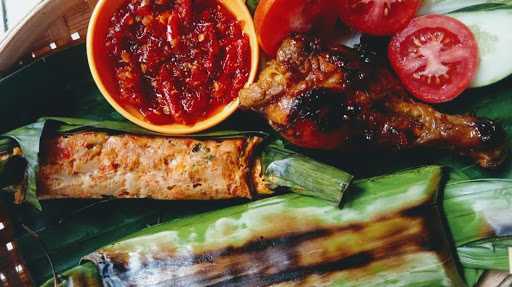 Kios Nasi Bakar Mbok Nem 1