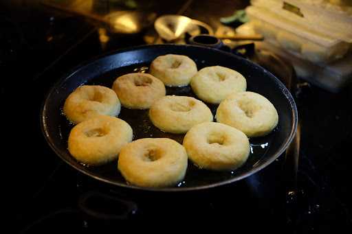 Lubake Donut - Donat Kentang Surabaya 5