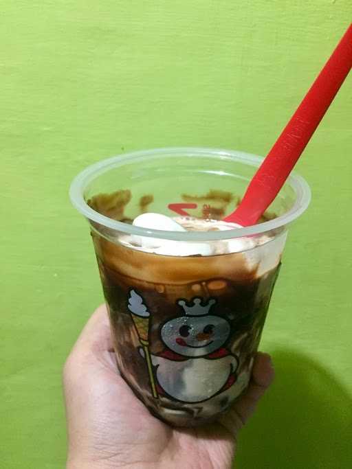 Mixue Ice Cream & Tea - Dukuh Kupang 2