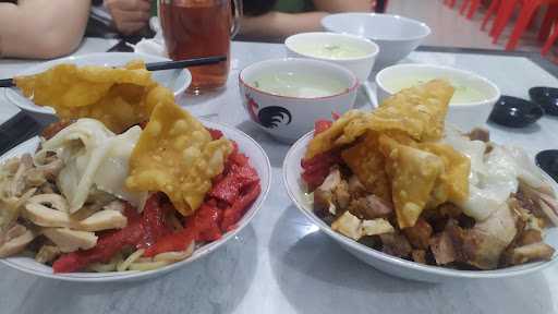 Palu Noodle Dumpling - Surabaya 5