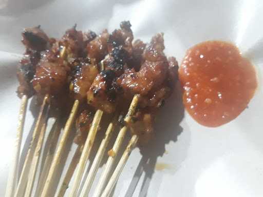 Sate Babi Bawah Pohon Bli Kawe 6