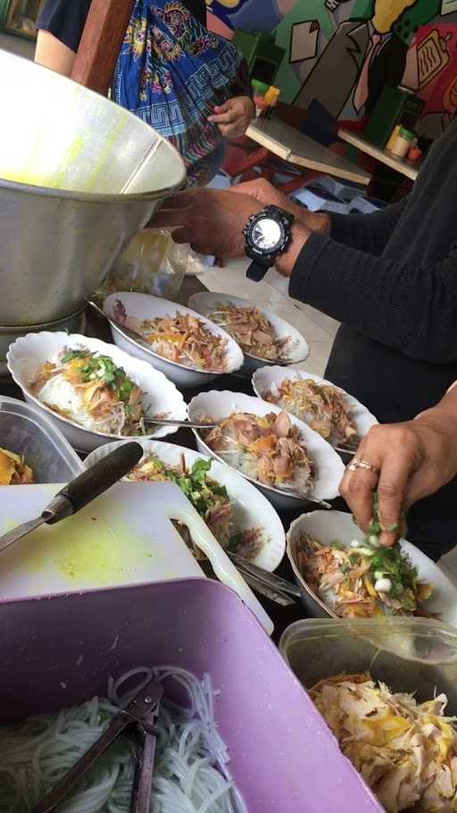 Soto Ayam Lamongan Bu Chamim 4