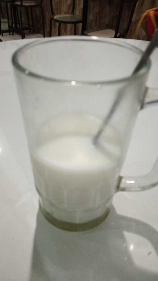 Maju Fresh Milk 3