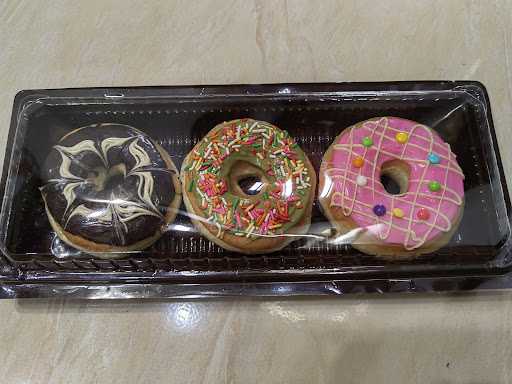 Josmen Donat 9