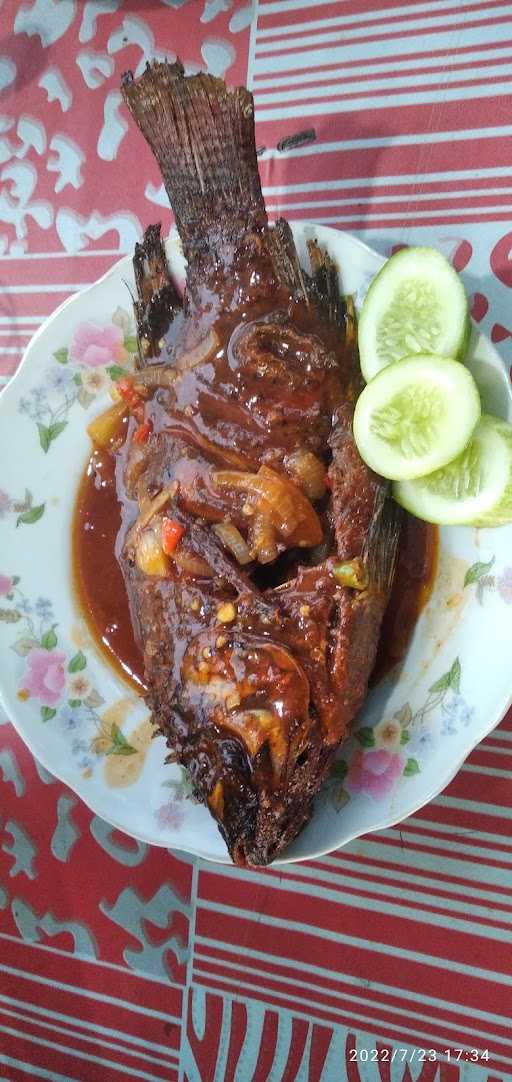 Warung Ikan Bakar Hidayah 9