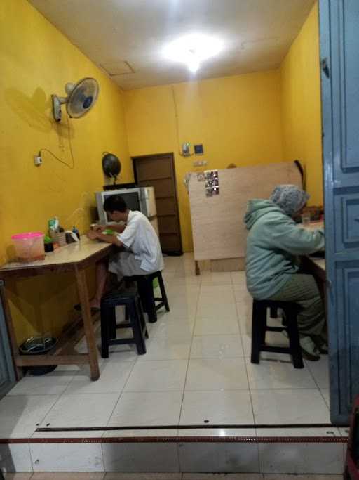 Warung Pecel Lele Mas Aade 4