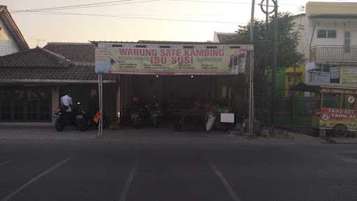 Warung Sate Kambing Ibu Susi 9