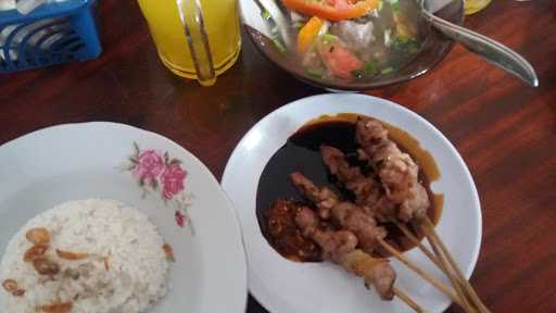 Warung Sate Kambing Merdeka 10