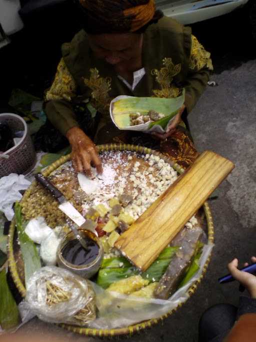 Warung Sate Maktub 2