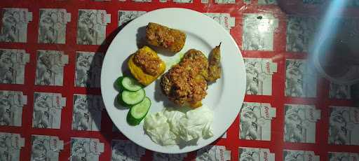 Ayam Gepuk Ibune 8