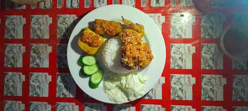 Ayam Gepuk Ibune 4