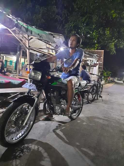 Warung Gorengan Bang Kombor 10