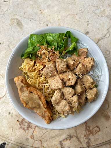 Bakso Pahlawan Gumayun 3