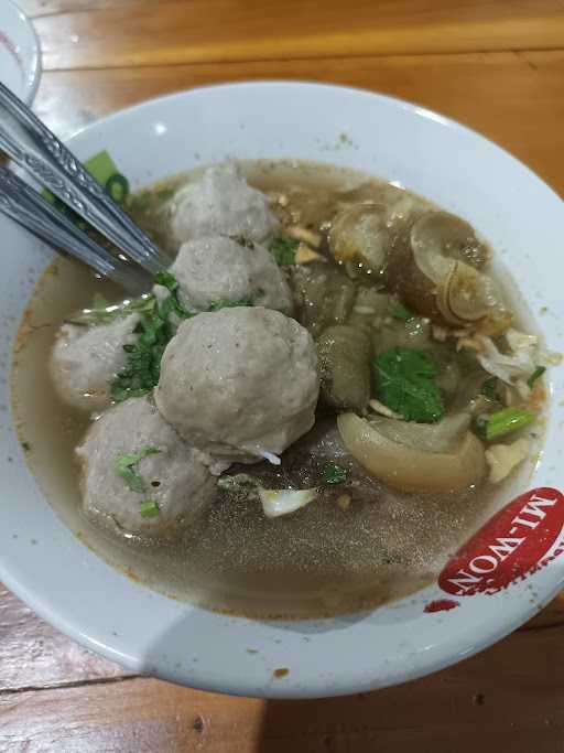 Bakso Kotak Kikil Dukun 9